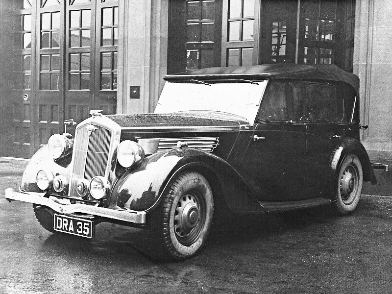 1937  Wolseley Tourer _ Chesterfield Borough