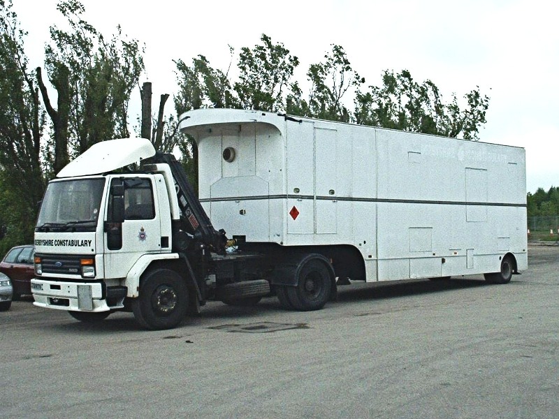 1970  Ford Cargo Mobile Police Station