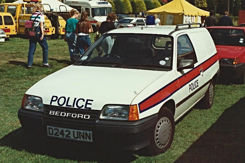 1986 Bedford Astra L Van
