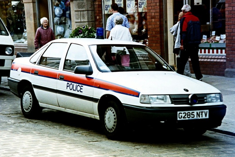1989 Vauxhall Cavalier at Bakewell.