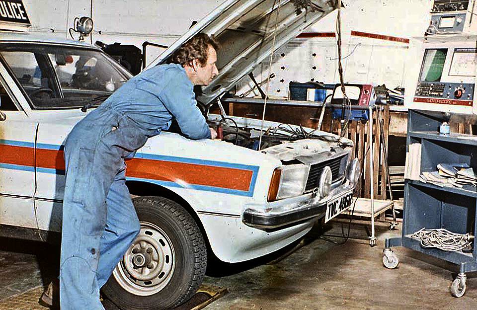 1977 Herts HQ Workshop Stanborough _ Ford Cortina 1.6L Area Car TWC 486R mechanic Nobby Barton