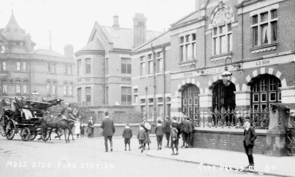 Moss lane police fire station