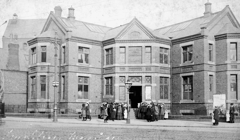 Moss lane Library