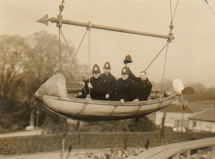 Four men in a boat
Sent in by Frank Freeman
