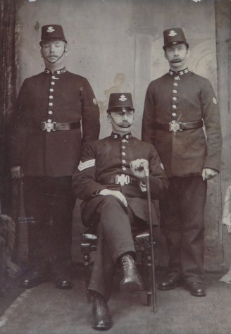 Constable Dudley and 2 colleagues
Constable 368 George Dudley (right) served in the Cheshire Constabulary from 1893 until 17th January 1920, was stationed at Middlewich.

Photograph submitted by Thomas Newport 
Keywords: Cheshire Dudley