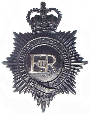 Hertfordshire Constabulary Helmet Plate QC
Keywords: Hertfordshire Helmet Plate QC HP