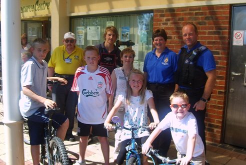 PCSOs pedalling crime prevention advice (Taunton)
Police Community Support Officers in Taunton have been pedalling crime reduction advice to cyclists across the town.

On Saturday, August 25, a cycle overhaul day was held at the Resource Centre in Priorswood with the support of local firm Ralph Coleman Cycles.

The aim of the event, which was also attended by the Priorswood Local Action Team, was to get bicycles repaired, roadworthy and registered on the Immobilise database.

PCSO Debbie Perry

Avon Somerset press release - 28/08/2007
Keywords: Avon Somerset Taunton PCSO