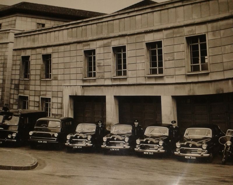 Newport Borough Police Outside Civic Center
Extreme right Constable 544 George Evans.
Submitted by son Martyn Evans
