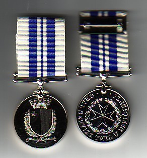 MALTA POLICE GOOD CONDUCT AND LONG SERVICE MEDAL
'Pulizija ta' Malta' Good Conduct and Long Service Medal. Reintroduced in the year 2000
Keywords: British Comonwealth Malta Medals