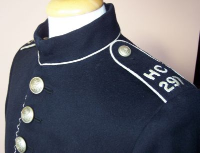 Hampshire Constabulary Uniform, 1923
Hampshire Constabulary Uniform, 1923, shoulder detail showing the embroidered epaulettes.
Keywords: hampshire uniform