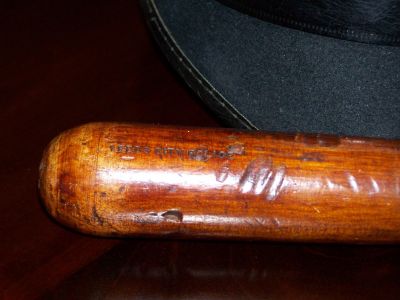 Leeds City Truncheon, Early 1950's
Leeds City Truncheon, early 1950's, stamped 'Leeds City Police' 
Keywords: leeds truncheon