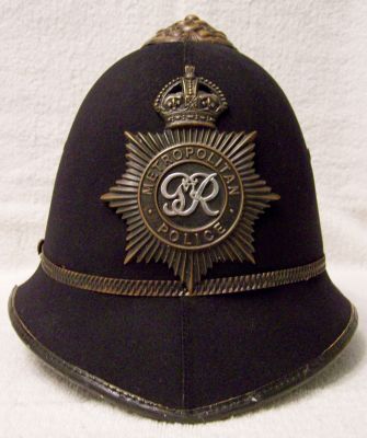 Metropolitan Constables & Sgts Helmet, 1938 - 1954
Metropolitan PC and Sgts helmet, '1938 - 1954' 
Keywords: metropolitan helmet Headwear