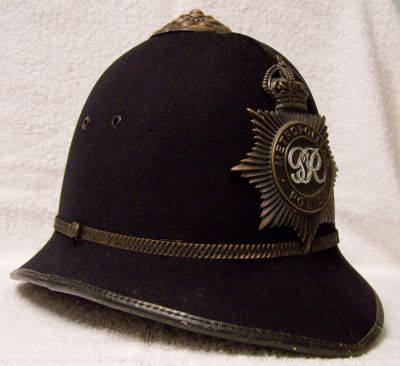 Metropolitan Constables & Sgts Helmet, 1938 - 1954
Metropolitan PC and Sgts helmet, '1938 - 1954' 
Keywords: metropolitan helmet Headwear