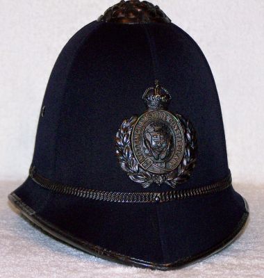 Nottinghamshire Constabulary Helmet 1930's
Nottinghamshire Constabulary Helmet 1930's, six panel design with black metal centre band, handwritten label inside helmet "Nottingham Con PC 209 Unwin"
Keywords: Nottinghamshire helmet Headwear