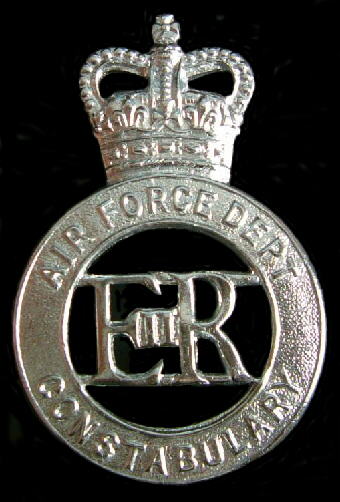 Cap Badge QC
Keywords: Air Force Department