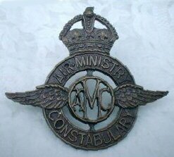 Air Ministry Cap Badge KC
Keywords: Air Ministry Cap Badge KC