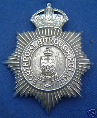 Southport Borough Police. Helmet Plate. KC
Keywords: Southport HP