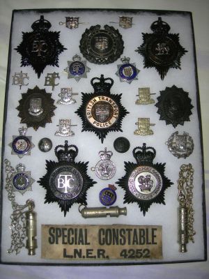 Railway Police helmet plates, cap badges
Comprises 1930,s Southern Railway, 1940,s London Underground BTC helmet plate etc
