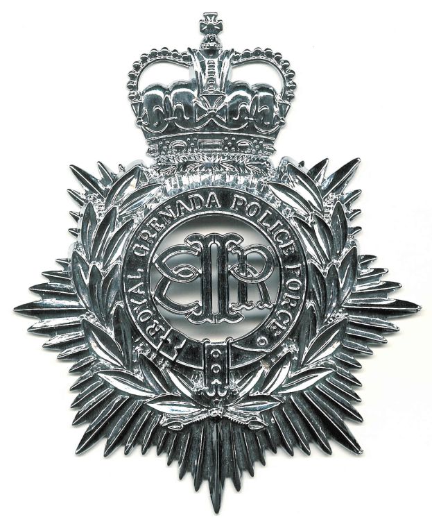 ROYAL GRENADA POLICE FORCE HELMET PLATE
Modern helmet plate with unusual Royal Cypher
Keywords: HP