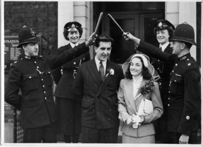 BRITISH TRANSPORT COMMISSION POLICE, B DIV
Wedding photo taken in Leeds
