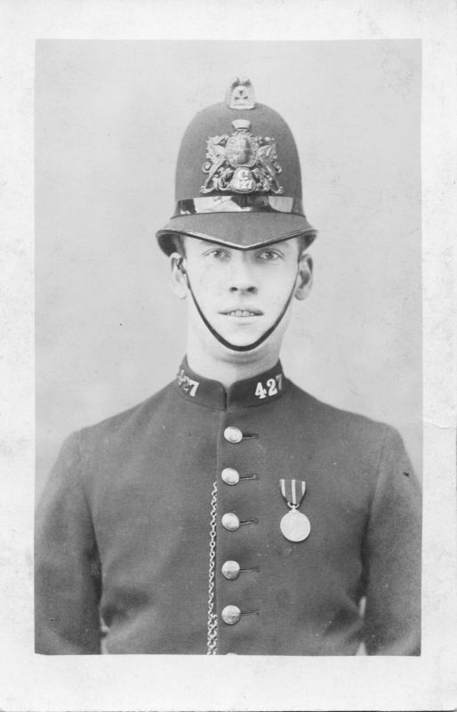 CITY OF LONDON POLICE, PC 427C
Wearing 1911 Coronation medal
Photo by Hinton, Mare Street, Hackney.
