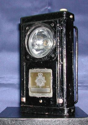 LINCOLNSHIRE CONSTABULARY LANTERN
FORSTER OF WHETSTONE, QUEENS CROWN
Keywords: Lincs Lamp