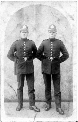 Dublin Metropolitan Police Officer
PHOTO INDICATES SIXMILE CROSS, Co. TYRONE
Keywords: Dublin Officers