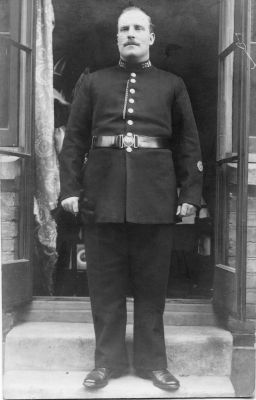 ESSEX CONSTABULARY, PC291
Photographer: A.W.Skinner, Pall Mall, Leigh-on-Sea.
