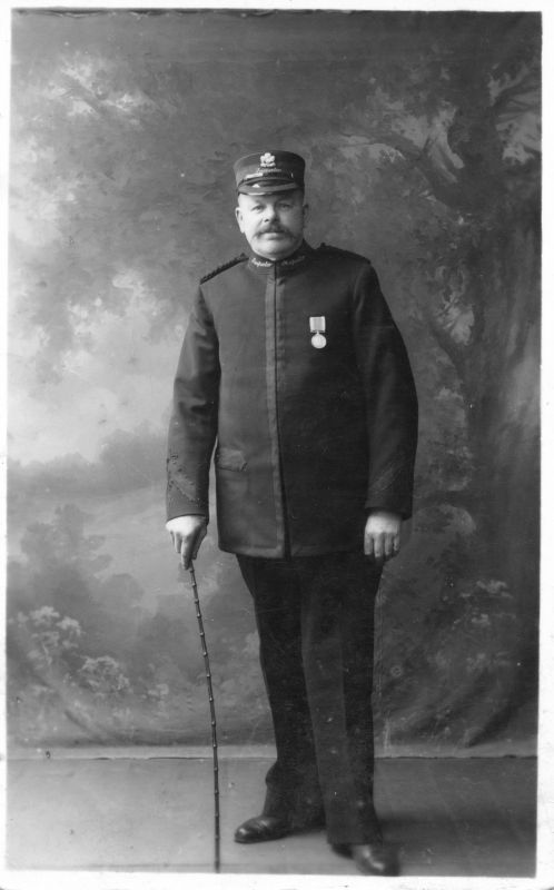 GLAMORGANSHIRE CONSTABULARY, INSPECTOR
Has 'Inspector' on both kepi and collars.
Not sure of medal, any suggestions appreciated.
