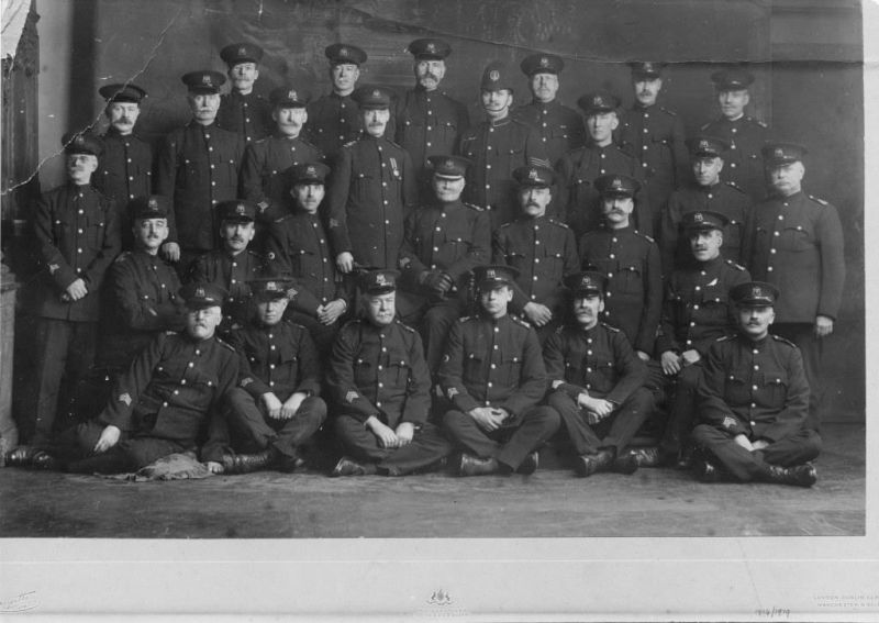 GLASGOW CITY POLICE SPECIAL CONSTABULARY
Photo marked in pencil - 1914-1919
