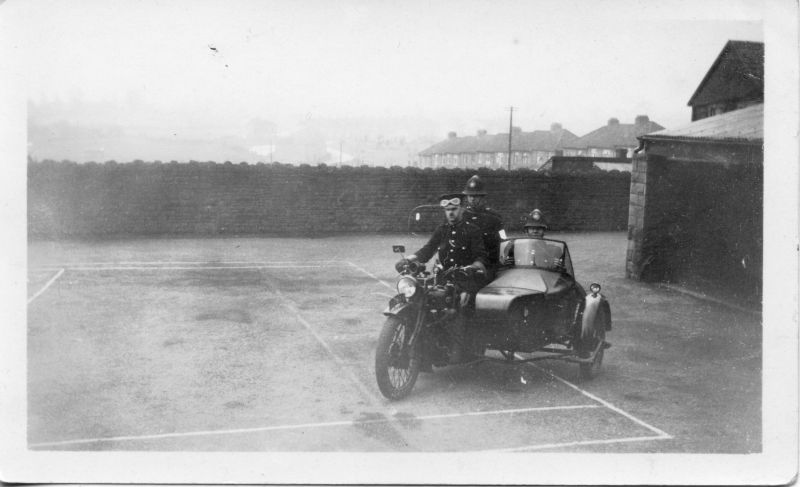 GLOUCESTERSHIRE CONSTABULARY, STAPLE HILL Circa 1930'S
This is from a group relating to Staple Hill Police station,
and is believed to have been taken there in the early 1930's.
It shows a BSA motorcycle combination (I believe the licence plate ends in '29')
