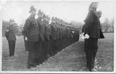 GRIMSBY BOROUGH POLICE, Sgt 14 (AT REAR) ALLWOOD
Believed to be William Clarence Halkil ALLWOOD.
Photo by; Warren's Studio, 225 Hainton Avenue, Grimsby.
