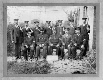 HERTFORDSHIRE CONSTABULARY, RIFLE TEAM
Sgt. 163E and PC 276E
This appears to be a Special Consatulary Rifle Team.
Could be carrying 22 calibre military rifles.
Possibly Berkhamsted

Circa 1910 - 1912
