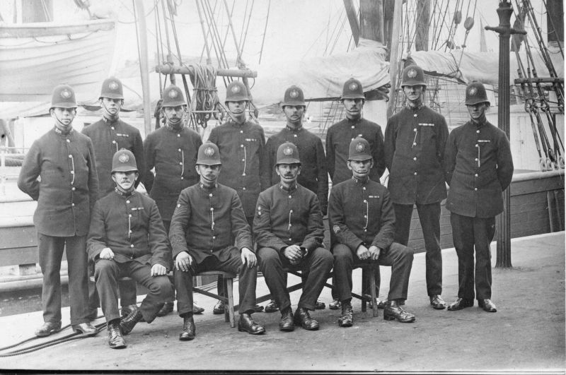 KENT COUNTY CONSTABULARY, BELIEVED TO BE FOLKESTONE
Back row (L-R): PC 36;345;108;65;454;358;234;118
Front row (L-R): PC 225; Sgt; Sgt; PC 202
PC 234 is wearing the ribbon of the Military Medal as well as a WW1 trio
PC's 202, 118, 225, 345 are wearing the WW1 trio ribbons.

