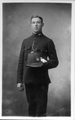 LINCOLNSHIRE CONSTABULARY, PC 190L
Photographer: Howard Welchman of Silver St., Gainsborough.
