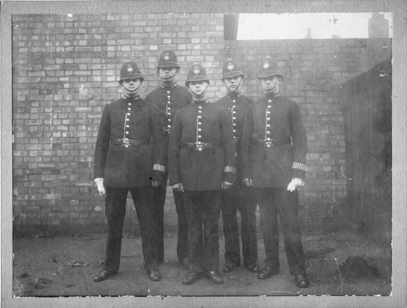 METROPOLITAN POLICE 'A' DIVISION
L - R: PC 353A; 218A; 334A; 274A; 283A.
No photographer
