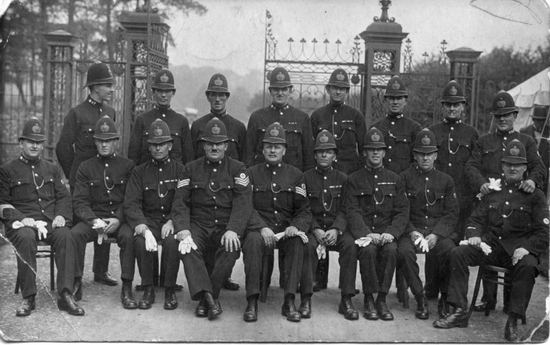 NOTTINGHAMSHIRE CONSTABULARY 1928
Group of Notts. Constabulary outside Welbeck Abbey, dated 20th May 1928

Back row: PC 97; 107; 251;12; 111; 153; 56; 100
Front row: PC 192; 95; Sgt.; Sgt.; PC 303; 240; 256; 94

Photo by, Sydney Hale, Edwinstowe, Nr. Mansfield.
