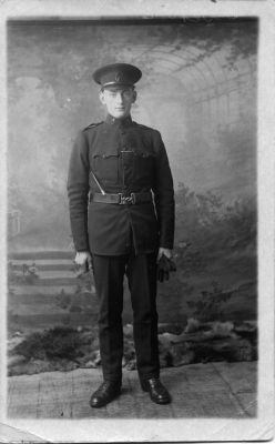 ROYAL IRISH CONSTABULARY, PC(NO NUMBER)
Photographer: Franco Art Studio, Dublin
