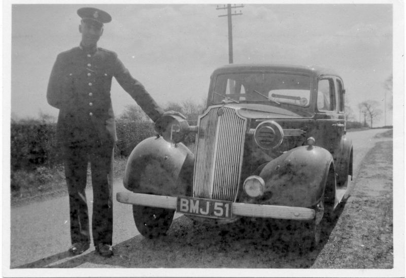UNKNOWN POLICE OFFICER
A wartime (WW2) picture.  The vehicle is a Bedfordshire registration, and has a capital 'P' in the offside headlight.
