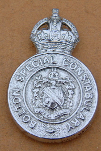 Bolton Special Constabulary Lapel Badge KC
Chrome plated on half moon lapel fixing KC
Keywords: Bolton Special Lapel KC