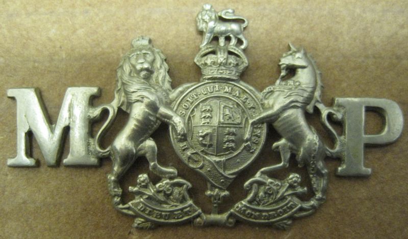 Slouch Hat Badge Transvaal Mounted Police
WM worn by the men who took over policing of the Transvaal Colony Rural Areas from the South African Constabulary on its disbandment.
Keywords: Transvaal Mounted Police