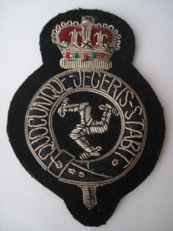 Senior Officers Cap Badge QC
Bullion Wire
Keywords: Isle Man Cap Badge Senior
