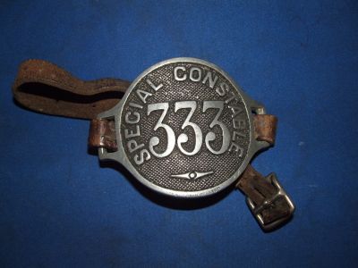 Special Constabulary armlet
Special Constabulary armlet with leather strap.
Keywords: SC Armband
