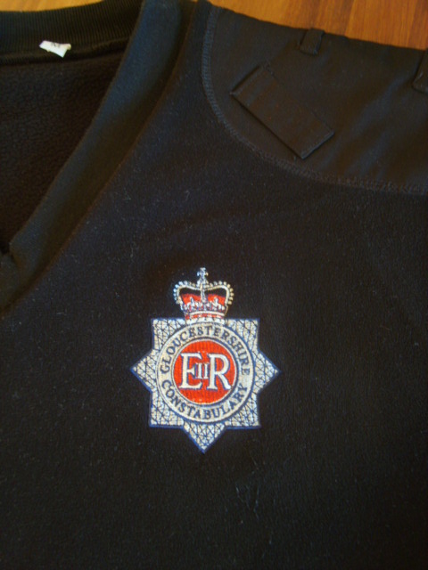 crest on 2009 officers & staff fleece
Keywords: Gloucestershire