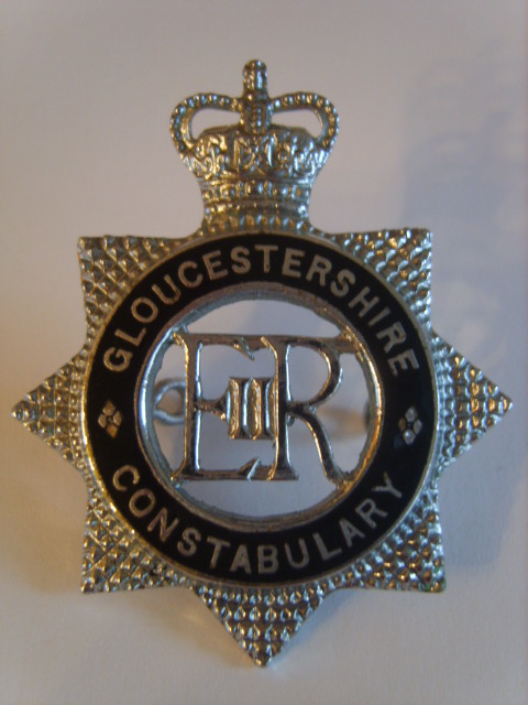 1st ERII Officers cap badge
1st ERII Officers cap badge
Keywords: Gloucestershire