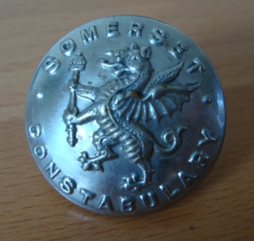 Somerset Constabulary Tunic Button
Somerset Constabulary white metal tunic button with wyvern
Keywords: Somerset