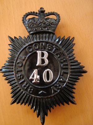 Bristol Constabulary helmet plate
Bristol Constabulary B Division QC night helmet plate
Keywords: Bristol