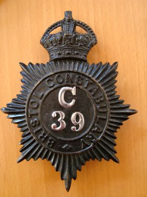 Bristol Constabulary helmet plate
Bristol Constabulary C Division KC pre-1953 night helmet plate
Keywords: Bristol