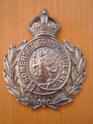 Somerset Constabulary helmet plate
Somerset Constabulary kings crown chrome helmet plate
Keywords: Somerset Constabulary