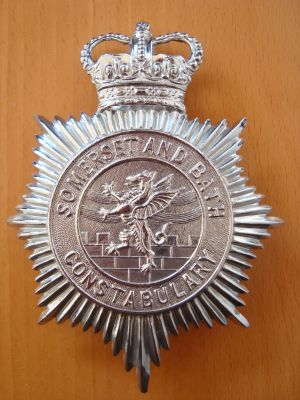 Somerset and Bath Constabulary helmet plate
Chrome metal with Wyvern centre issued 1967-1974
Keywords: Somerset Bath helmet plate